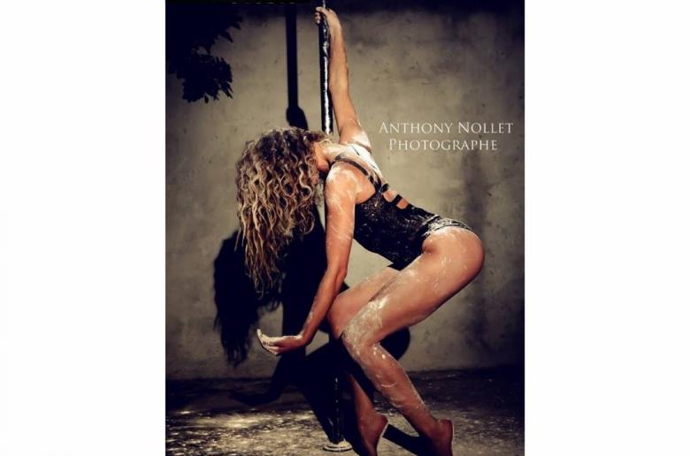 Pole Dance Concept